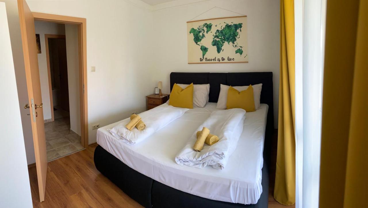 Bad-Buek Golf & Wellnes Apartman Villapark Esterno foto